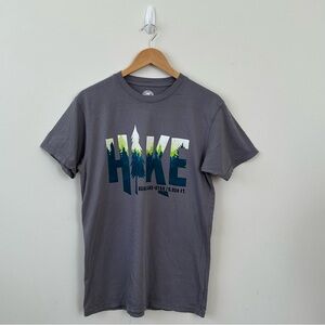 The Duck Co T Shirt Men’s Medium Gray Short Sleeves Graphic Tee